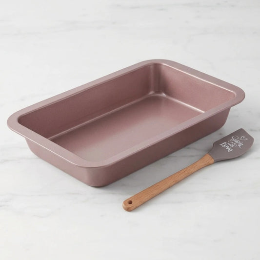 מארז אפייה - תבנית רוסטר 36x23x5.5 ס"מ + לקקן Baking with Love פודרה | מארז אפייה - תבנית רוסטר + לקקן Baking with Love פודרה | Food Appeal