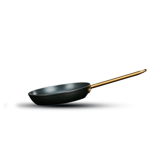 מחבת 20 ס"מ ENIGMA NONSTICK שחור ידיות זהב