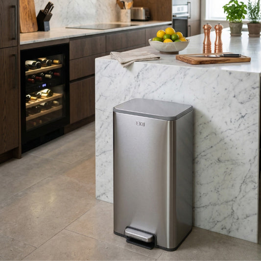 האייקון החדש של המטבח! EKO IDOL פח 30 ליטר בגוון נירוסטה משי מבית EKO עם פח פנימי