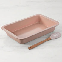 מארז אפייה - תבנית רוסטר 36x23x5.5 ס"מ + לקקן Baking with Love רוזה | מארז אפייה - תבנית רוסטר + לקקן Baking with Love רוזה | Food Appeal