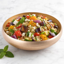 קערת הגשה 26 ס"מ PURE GOLD | Using @source image as the sole reference for the serving bowl and @visual reference (mood/lighting/style only), generate a professional close-up commercial foo